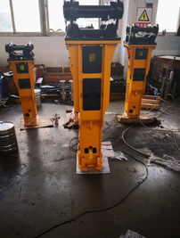 Silenced Box Type Hydraulic Breaker HMB680